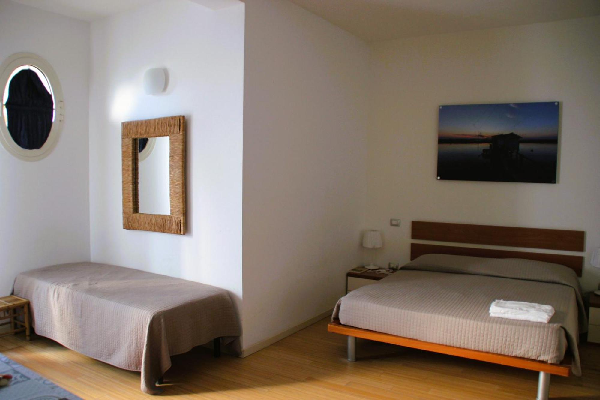 Residence Rivaverde Марина ди Равена Екстериор снимка